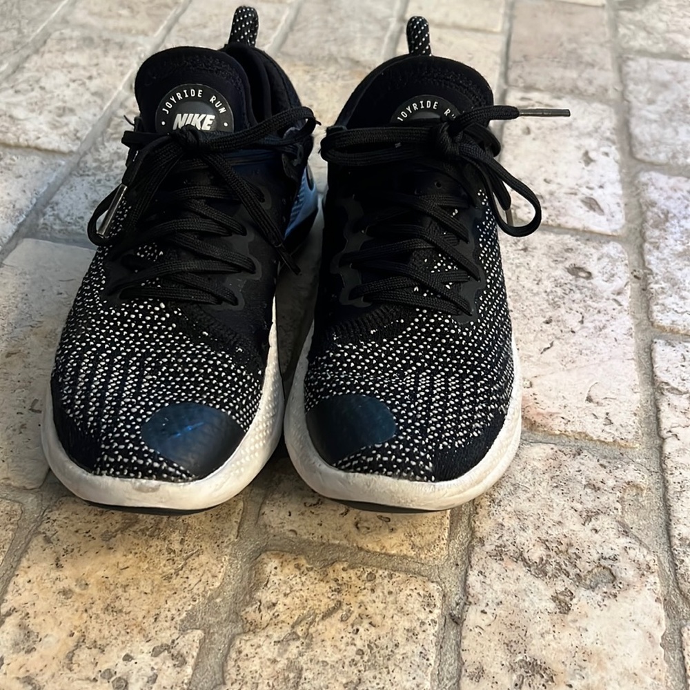 Nike Joy Ride